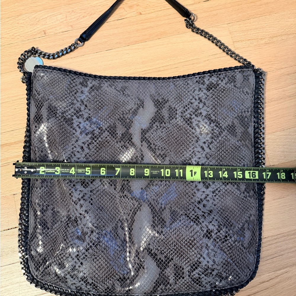 Stella McCartney Snake-Embossed Chain Shoulder Bag - Black - Picture 8 of 9